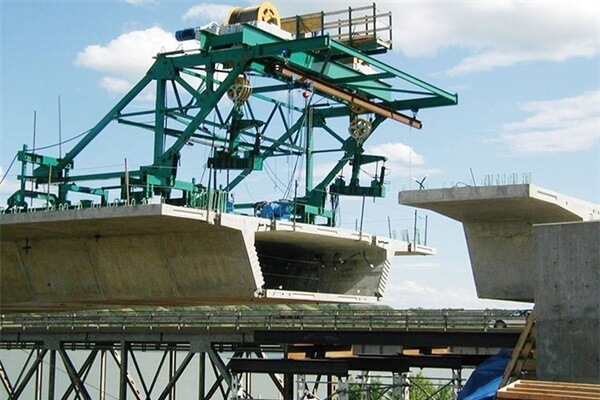 Bridge Construction Machine