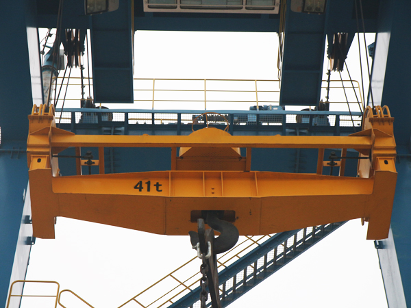 Rubber Tyre Container Gantry Crane / RTG Container Crane 