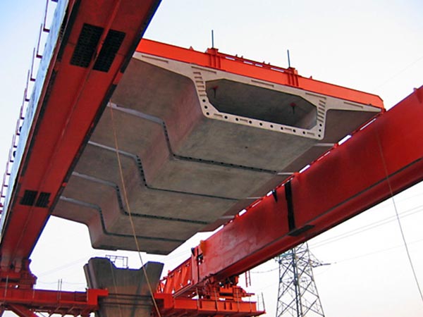 Underslung Segmental Launching Gantry