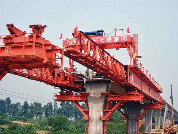 Underslung Segmental Launching Gantry