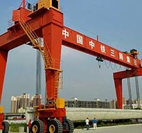 300 ton Straddle Carrier Successfully Erect the First Span