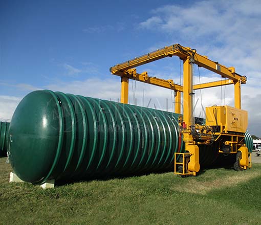 Straddle Carrier